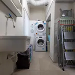 Front - 3 Bedrms With Ac, Free Parking And Wifi Апартаменты Olginate