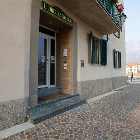 Апартаменты Front - 3 Bedrms With Ac, Free Parking And Wifi