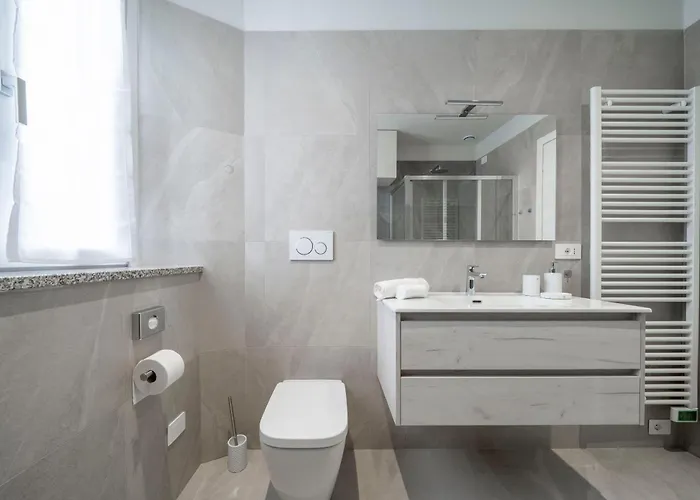 Апартаменты Front - 3 Bedrms With Ac, Free Parking And Wifi Olginate