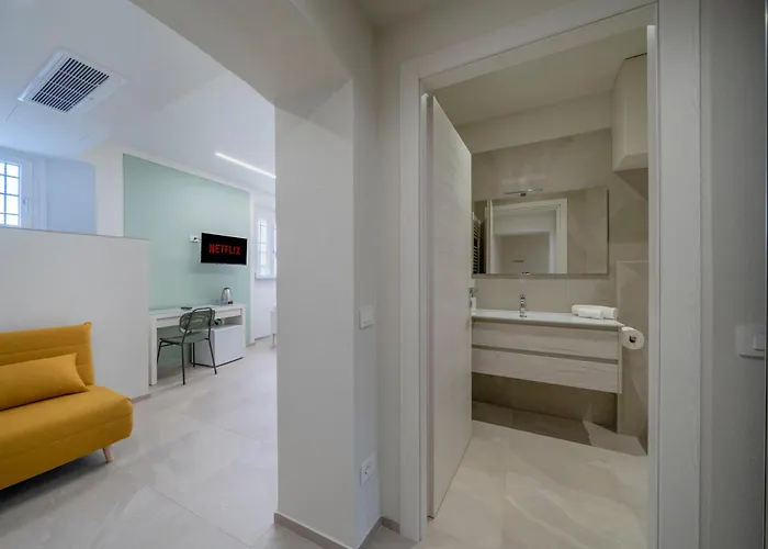 Апартаменты Front - 3 Bedrms With Ac, Free Parking And Wifi Olginate