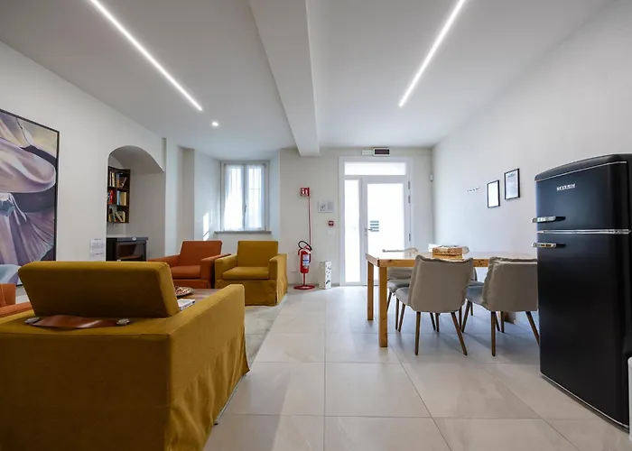 Front - 3 Bedrms With Ac, Free Parking And Wifi * Olginate