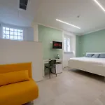 Front - 3 Bedrms With Ac, Free Parking And Wifi Apartamento *