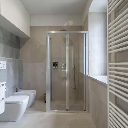 Front - 3 Bedrms With Ac, Free Parking And Wifi Olginate