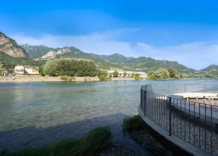 Front - 3 Bedrms With Ac, Free Parking And Wifi Apartman Olginate